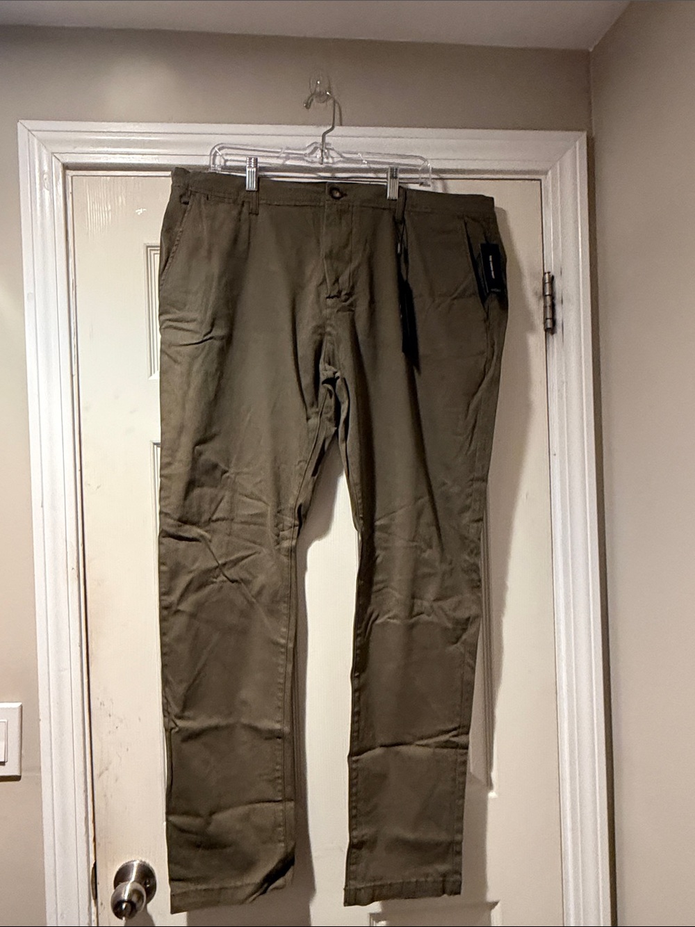 Liverpool The Chino Pant in Sage 42W34L